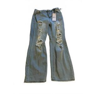 ALMOST FAMOUS JUNIORS SIZE 9 LIGHT WASH DISTRESSED‎ FIT MOM JEANS NEW 90'S FIT